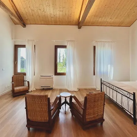 شقة Borgo Rurale San Salvador-casa Del Maestro *